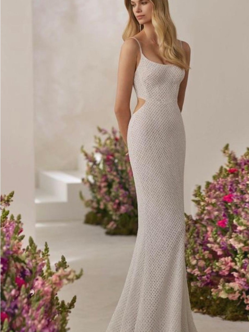 Rosa Clará •Model Tobago• Lace •Ivory Crochet Slim-Fit Wedding Gown